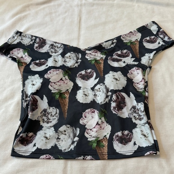Kortni Jeane Small Floral Ice Cream Off Shoulder Swim Tankini Top - Picture 2 of 6